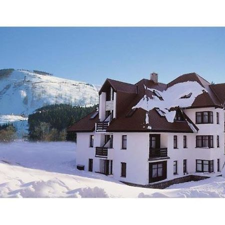 M+M Apartman ハルラホフ エクステリア 写真